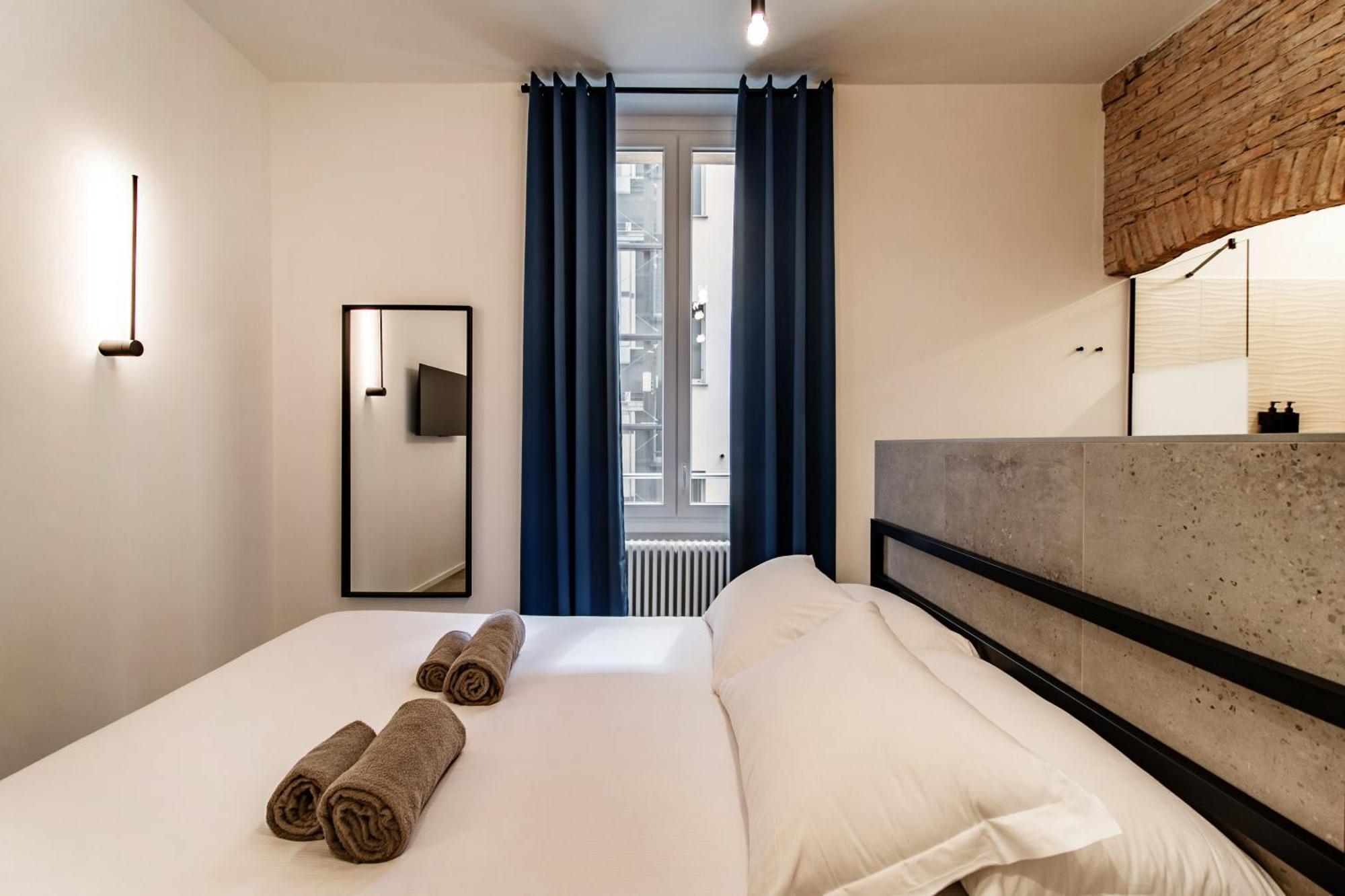 Linaio - The House Of Travelers * Como